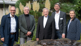 Foto von Dr. Pohlmann, G. Schwarte, Weihbischof Theising, J. Gründkemeyer und M. M. Seelhoff
