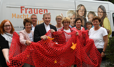 kfd-Landesleitungsteam mit Weihbischof