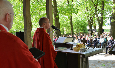 Beim Gottesdienst
