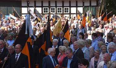 Am Festgottesdienst 