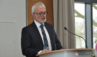 Prof. Bölsker