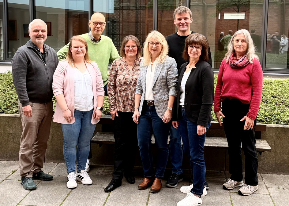 Foto des Teams der Ökumenischen Ehe-, Familien- und Lebensberatungsstelle