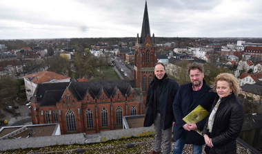 Blick auf Kirche von oben