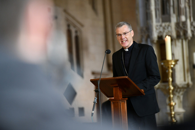 Foto: Michael Bönte Bischof Dr. Heiner Wilmer während seiner Einführungsrede im St. Paulus Dom