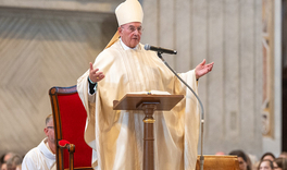 Bischof im Petersdom