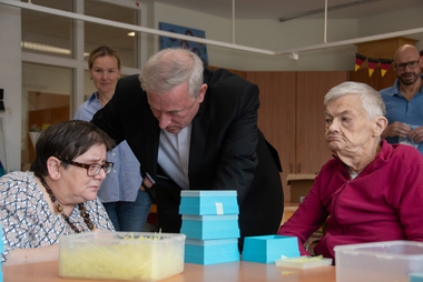 Weihbischof Theising im Gespräch