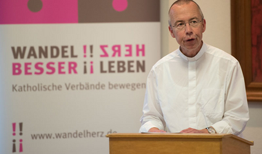 Prälat Kossen referiert 