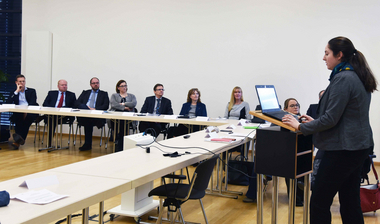 Baumert beim Vortrag