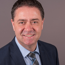 Portrait Andreas Windhaus