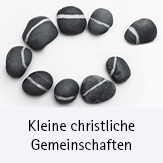Kleine geistliche Gemeinschaften; Symbolbild Kreis aus Steinen